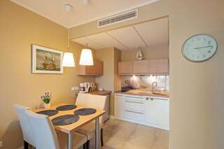 Апартаменты Apartamenty Sun & Snow Promenada Gwiazd Мендзыздрое Апартаменты-1