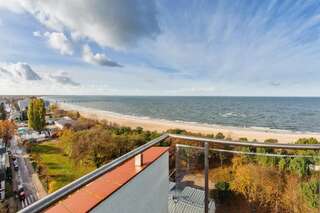 Апартаменты Apartamenty Sun & Snow Promenada Gwiazd Мендзыздрое Apartment with Sea View and Paid Parking-4